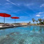 Sunset View - Modern Three Bedroom With Sea View And Pool شقة *