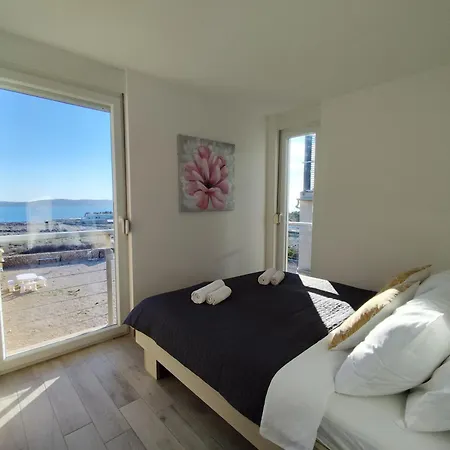 Sunset View - Modern Three Bedroom With Sea View And Pool Апартаменты *