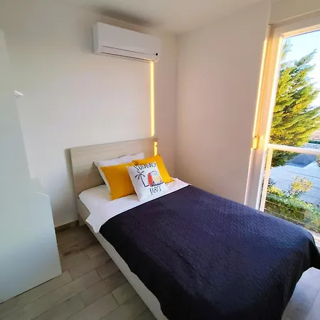 Sunset View - Modern Three Bedroom With Sea View And Pool