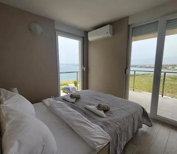 Sunset View - Modern Three Bedroom With Sea View And Pool