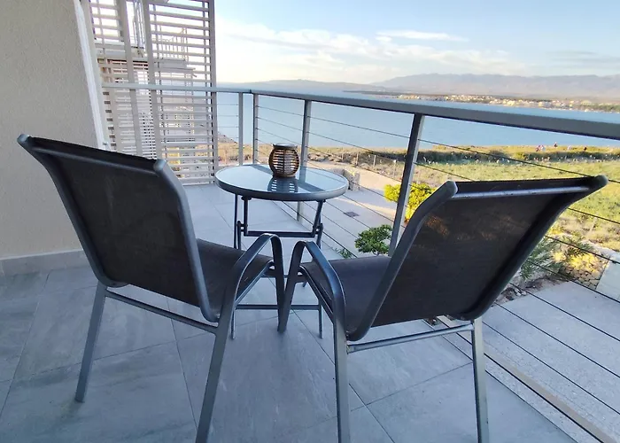 Sunset View - Modern Three Bedroom With Sea View And Pool *